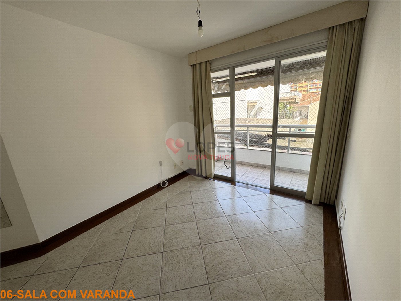 Apartamento à venda com 3 quartos, sendo 1 suíte, em Grajaú, Rio de Janeiro, RJ