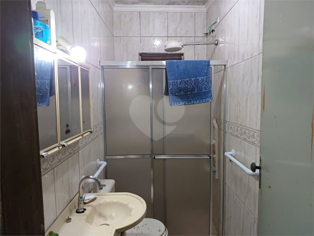 Sobrado à venda com 4 quartos, sendo 1 suíte,  em Tremembé, São Paulo, SP