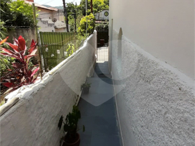 Sobrado à venda com 2 quartos em Horto, São Paulo, SP