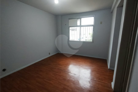 Apartamento para alugar com 2 quartos, sendo 1 suíte, em Grajaú, Rio de Janeiro, RJ