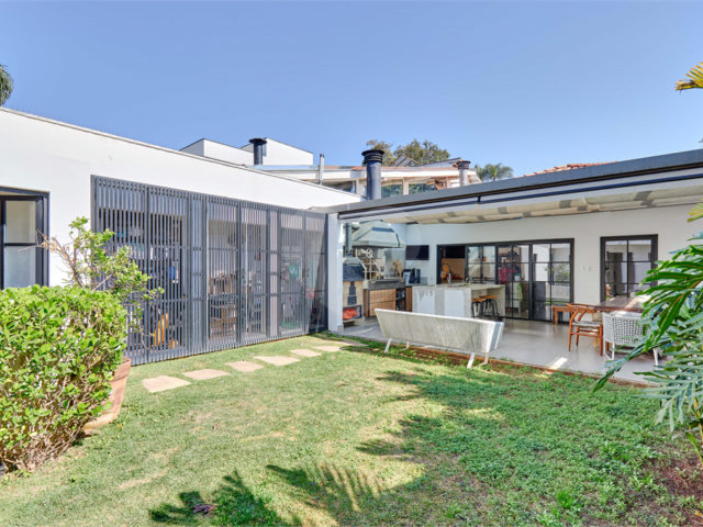 Casa Térrea à venda com 3 suítes em Alto da Boa Vista, São Paulo, SP