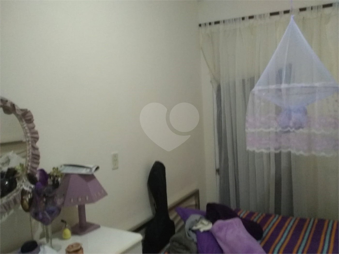 Sobrado à venda com 4 quartos, sendo 1 suíte,  em Indianópolis, São Paulo, SP