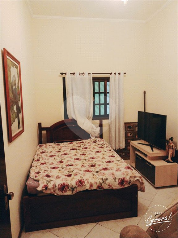 Casa à venda com 6 quartos, sendo 1 suíte,  em Mogi Moderno, Mogi das Cruzes, SP