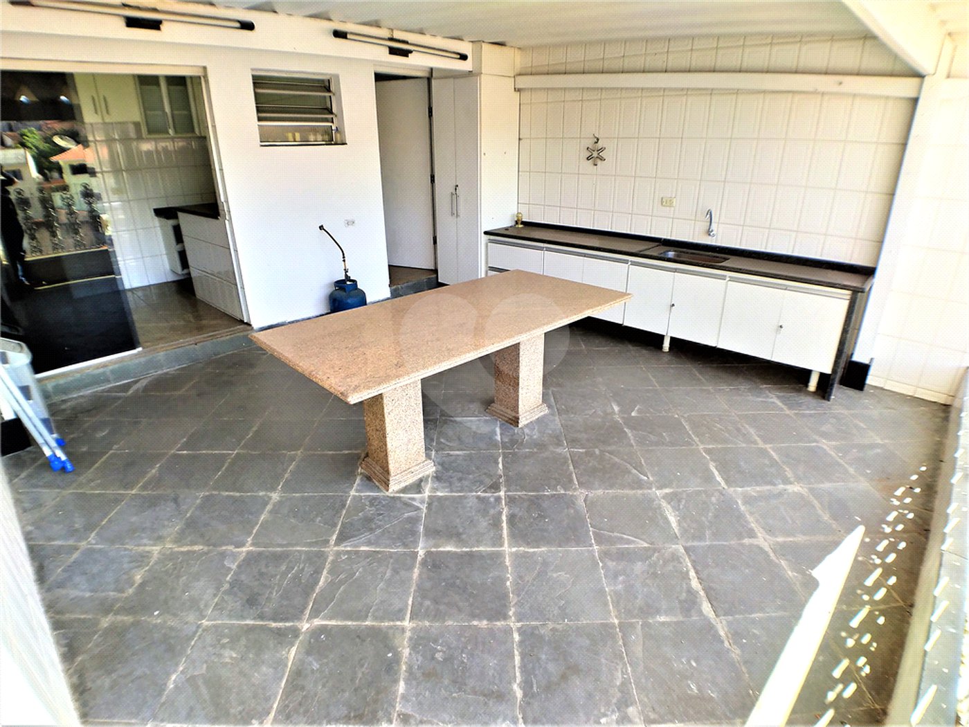 Sobrado à venda com 3 quartos, sendo 1 suíte,  em Vila Mazzei, São Paulo, SP