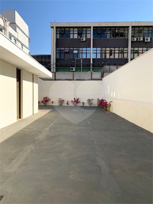 Imóvel Comercial á venda em São Carlos, rua São Sebastião.