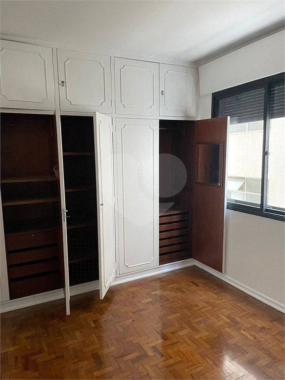 Apartamento à venda com 3 quartos, sendo 1 suíte,  em Vila Caraguatá, São Paulo, SP