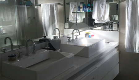 Apartamento à venda com 4 suítes em Vila Gertrudes, São Paulo, SP