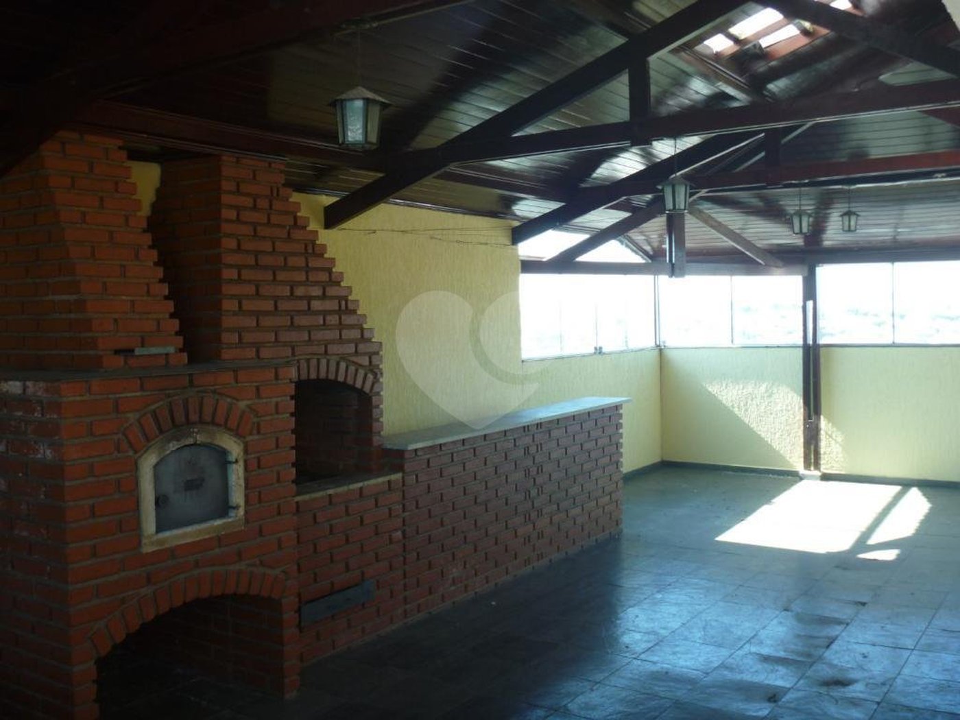 Sobrado à venda com 3 quartos, sendo 1 suíte, no Brasilândia, São Paulo, SP