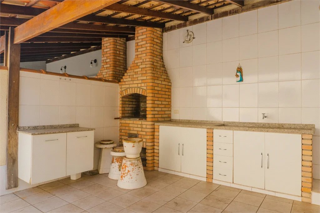 Sobrado à venda com 3 quartos, sendo 2 suítes, em Jardim Bonfiglioli, São Paulo, SP