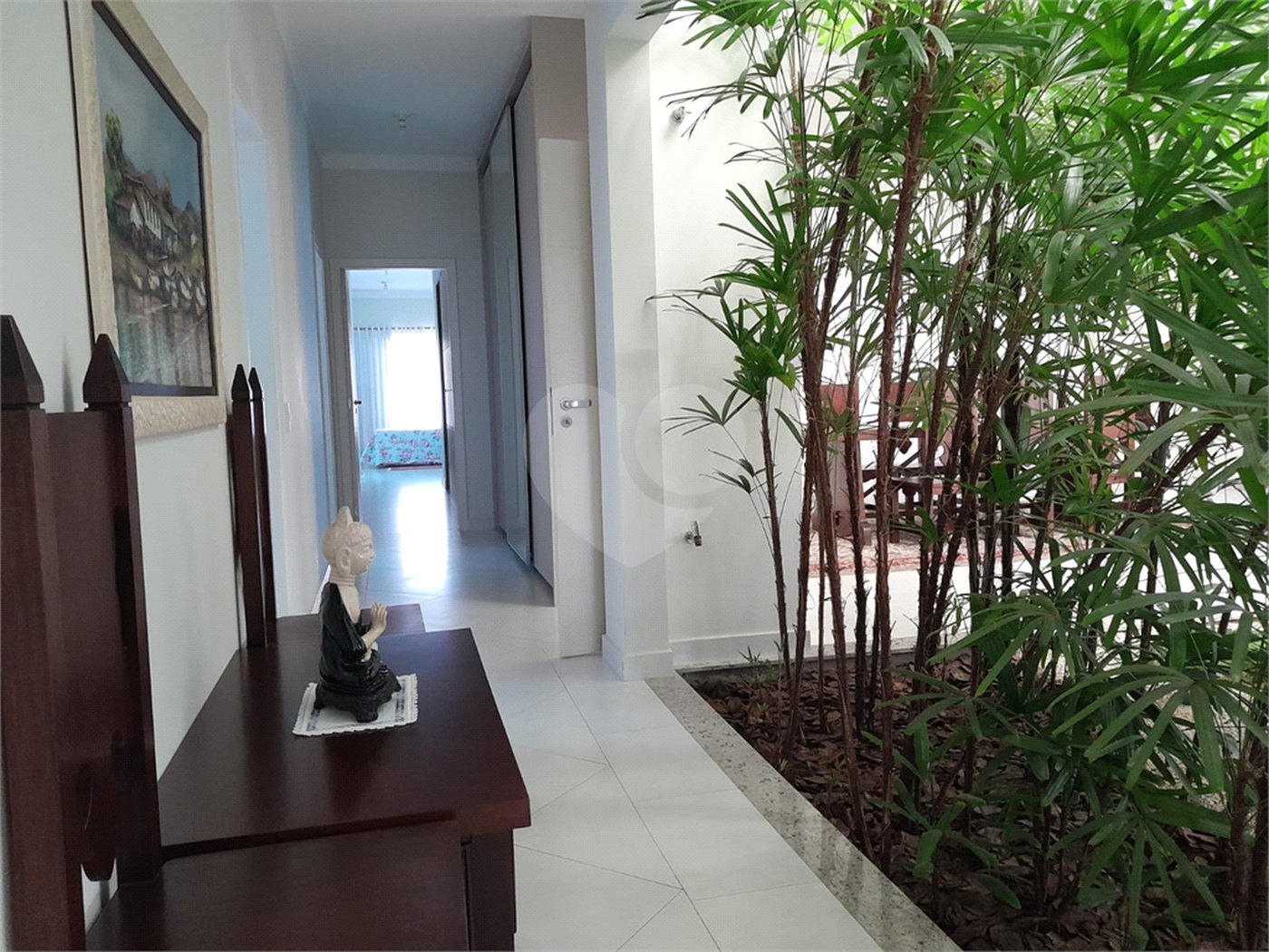 Casa à venda com 5 suítes no condomínio Ipe Velho, Vinhedo - SP