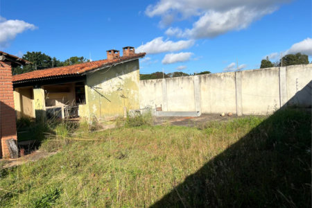 Sobrado à venda com 4 quartos, sendo 1 suíte, em Estância Conceição, Itapetininga, SP