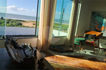 Casa à venda com 5 quartos, sendo 2 suítes, em Long Beach (tamoios), Cabo Frio, RJ