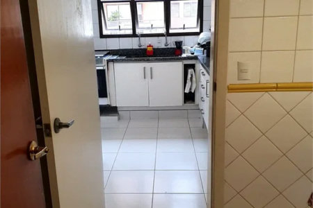 Apartamento à venda com 4 quartos, sendo 2 suítes,  em Vila Suzana, São Paulo, SP