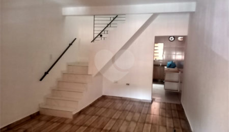Sobrado à venda com 2 quartos em Vila Mazzei, São Paulo, SP