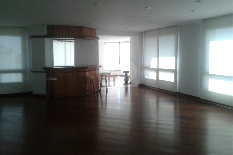 Apartamento à venda com 4 quartos, sendo 3 suítes, em Santana, São Paulo, SP