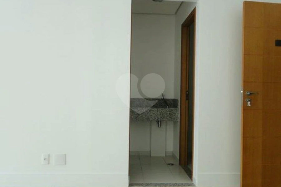 Sala Comercial para venda na região do Morumbi!!!