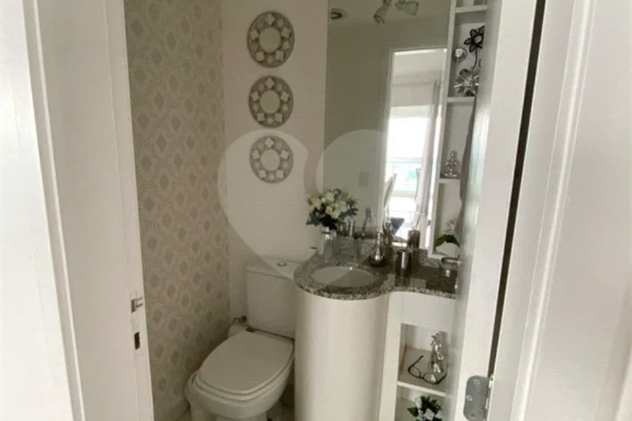 Apartamento à venda com 3 suítes em Santana, São Paulo, SP