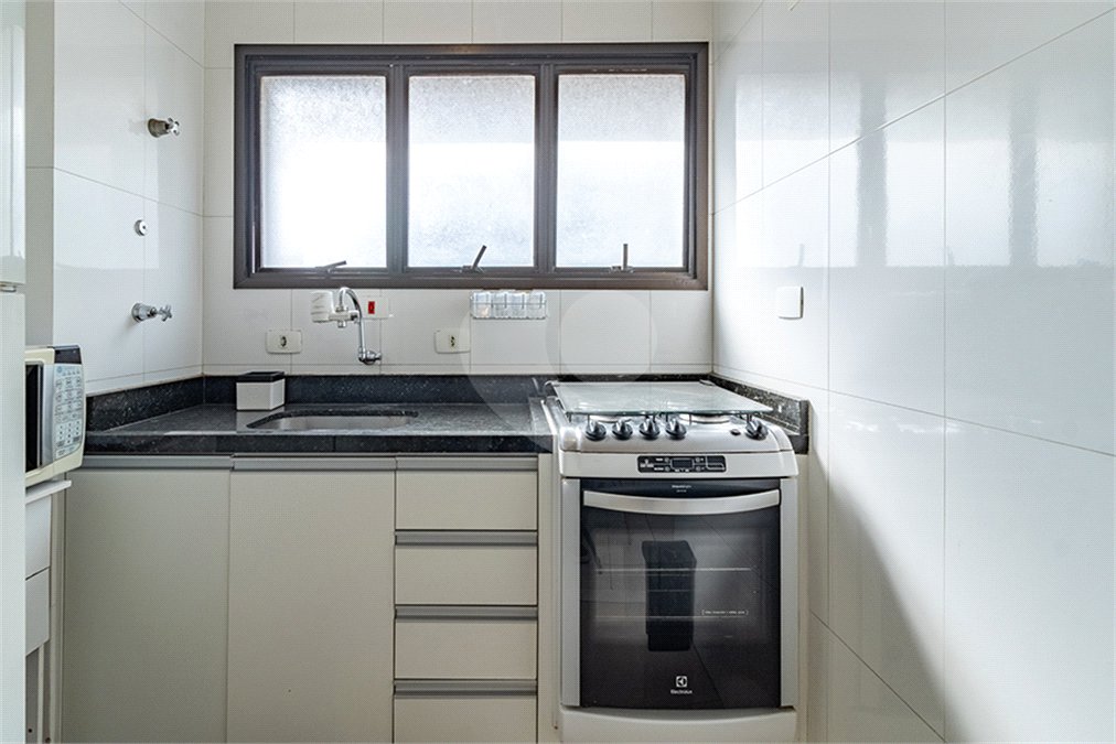 Apartamento à venda com 2 quartos em Pinheiros, São Paulo, SP