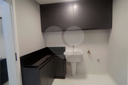 Casa à venda com 3 suítes no condomínio La Reserva Residencial, Atibaia - SP