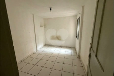 Prédio à venda com 9 quartos em Santana, São Paulo, SP