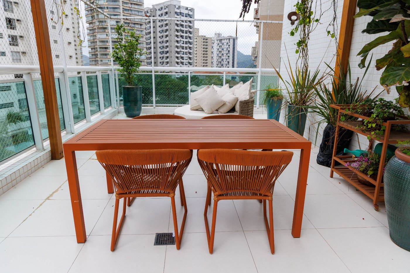 Garden Exclusivo de 332 m² na Ponta da Praia