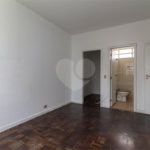 Apartamento à venda com 3 quartos, sendo 1 suíte, em Jardim América, São Paulo, SP