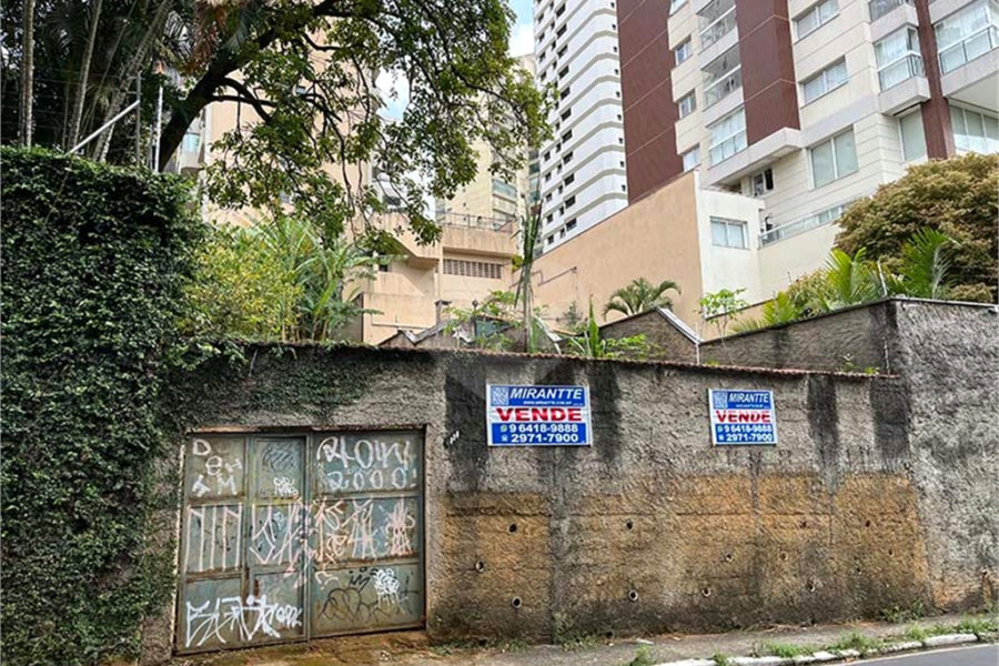 Terreno à venda em Santana, São Paulo, SP