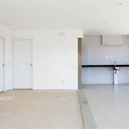 Apartamento à venda com 3 suítes em Sumarezinho, São Paulo, SP