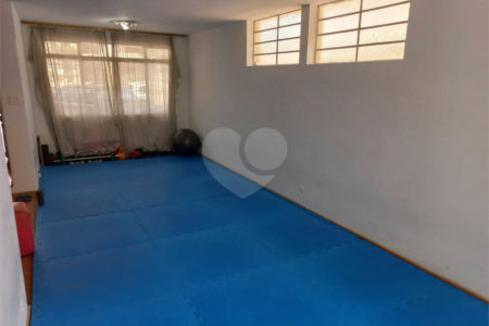 Sobrado à venda com 3 quartos em Vila Clementino, São Paulo, SP