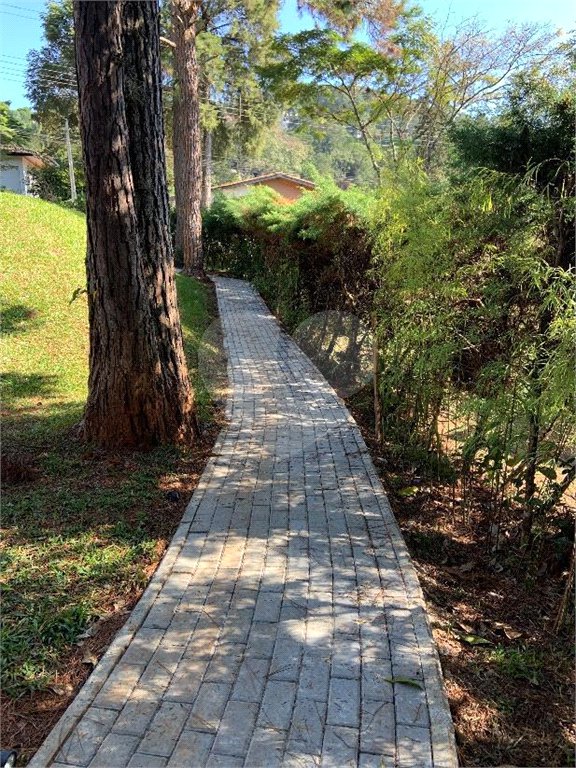 Casa à venda ou para alugar com 3 suítes em Tanque, Atibaia, SP