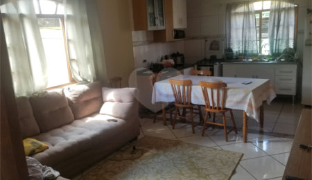 Casa à venda com 3 quartos, sendo 2 suítes,  em Jardim Maria Luiza, São Paulo, SP