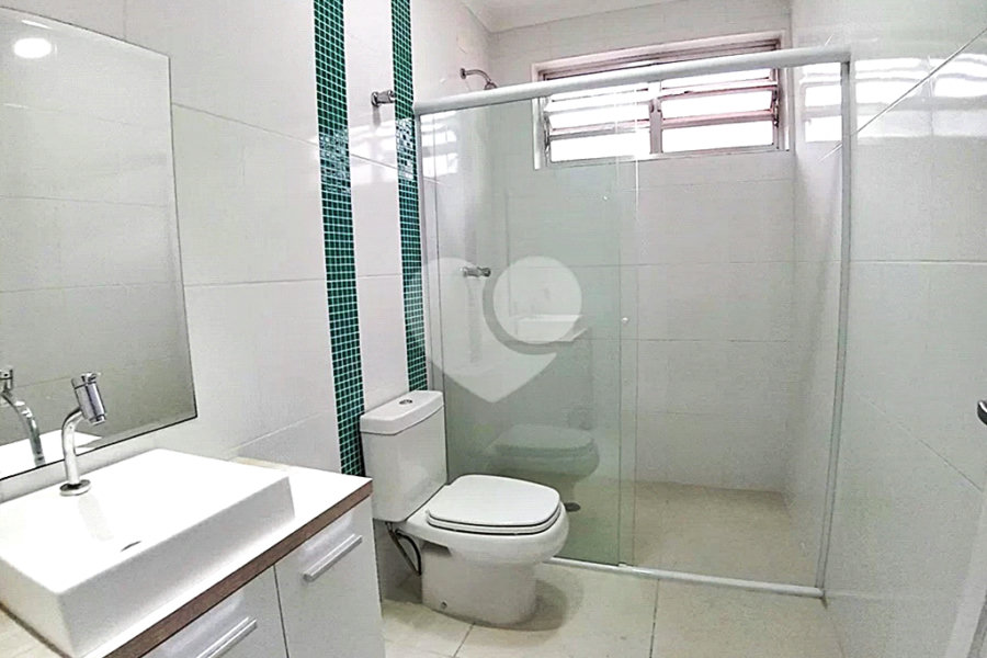 Sobrado à venda com 13 quartos, sendo 1 suíte,  em Jardim São Paulo(zona Norte), São Paulo, SP