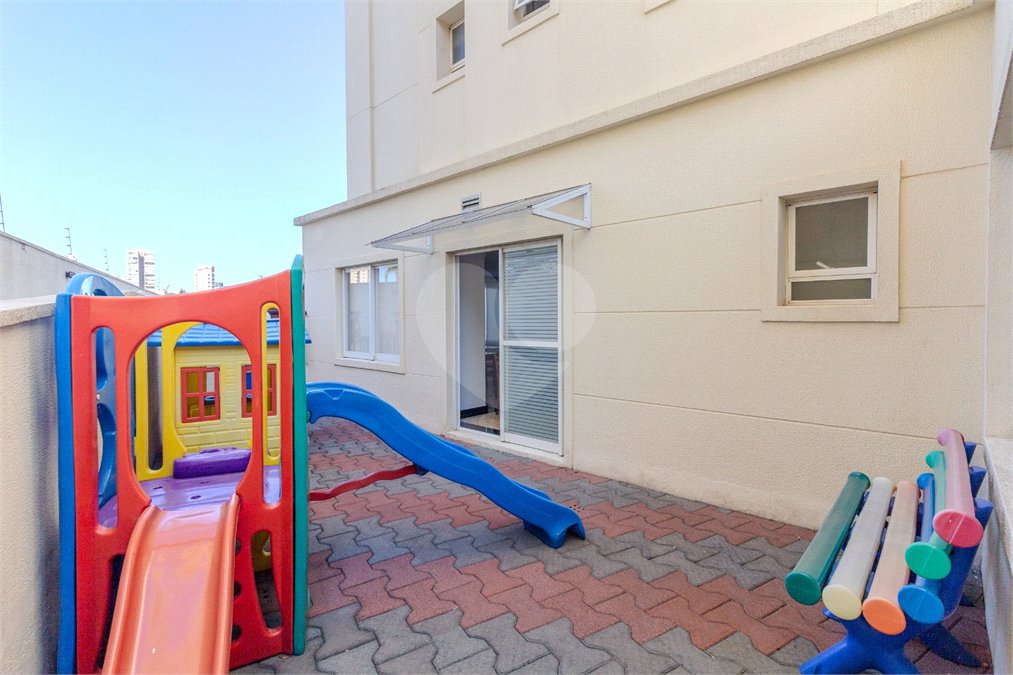 Apartamento à venda com 3 suítes em Vila Ipojuca, São Paulo, SP