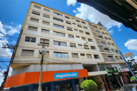 Apartamento à venda com 2 quartos, sendo 1 suíte, no Centro, Araraquara, SP