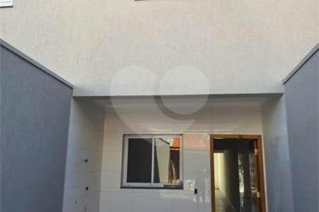 Sobrado à venda com 3 quartos, sendo 1 suíte,  em Parque Boturussu, São Paulo, SP