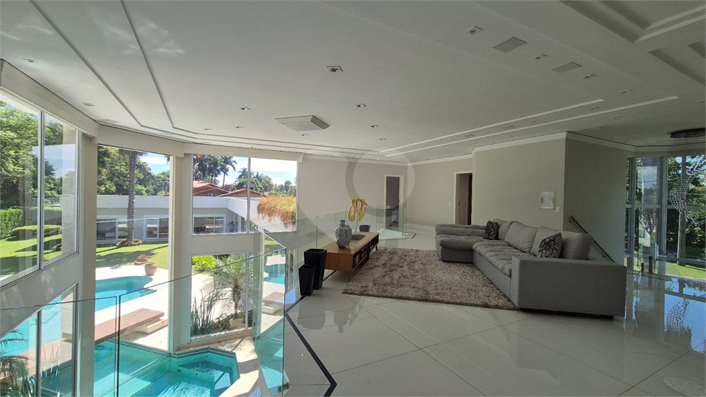 Casa à venda com 5 suítes no condomínio Lago Azul 1, Araçoiaba da Serra - SP