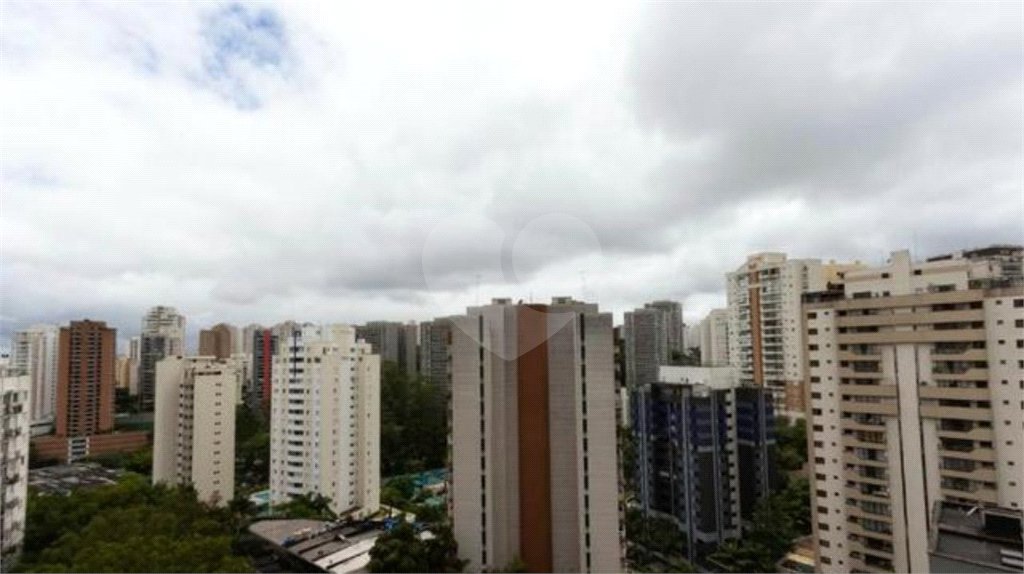 Cobertura à venda com 3 quartos, sendo 1 suíte, em Jardim Londrina, São Paulo, SP