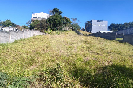 Chácara à venda com 3 quartos, sendo 1 suíte, no Centro, Nazaré Paulista, SP