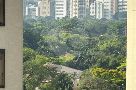 Apartamento à venda com 2 suítes em Jardim Europa, São Paulo, SP
