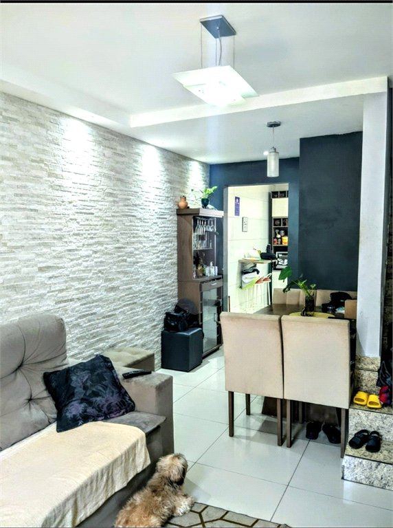 Casa à venda com 2 quartos no condomínio Villaggio Dona Regina, São Paulo - SP