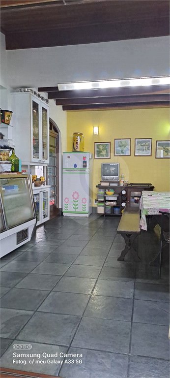 Casa à venda com 5 quartos, sendo 4 suítes,  em Jardim Armênia, Mogi das Cruzes, SP