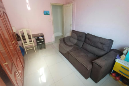 Apartamento à venda com 3 quartos, sendo 1 suíte,  em Maracanã, Rio de Janeiro, RJ