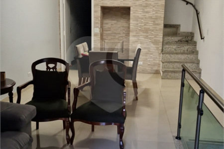 Sobrado à venda com 3 quartos, sendo 2 suítes, em Ipiranga, São Paulo, SP