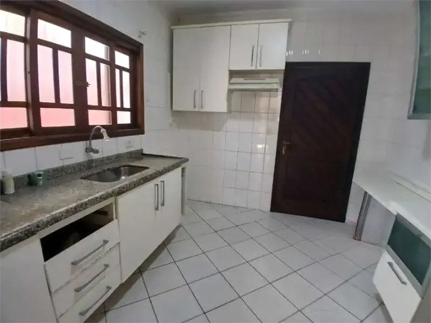 Sobrado à venda com 3 suítes em Vila São Silvestre, São Paulo, SP