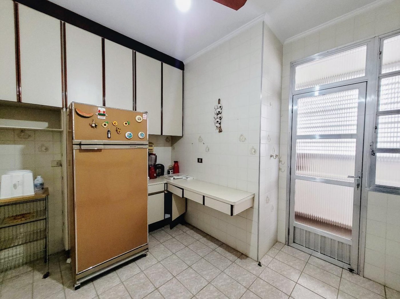 Apartamento com 4 dormitórios à venda, 150 m² por R$ 1.200.000,00 - Praia das Pitangueiras - Guarujá/SP