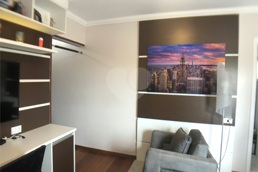 Casa à venda com 4 suítes no condomínio Residencial Floresta, São Paulo - SP