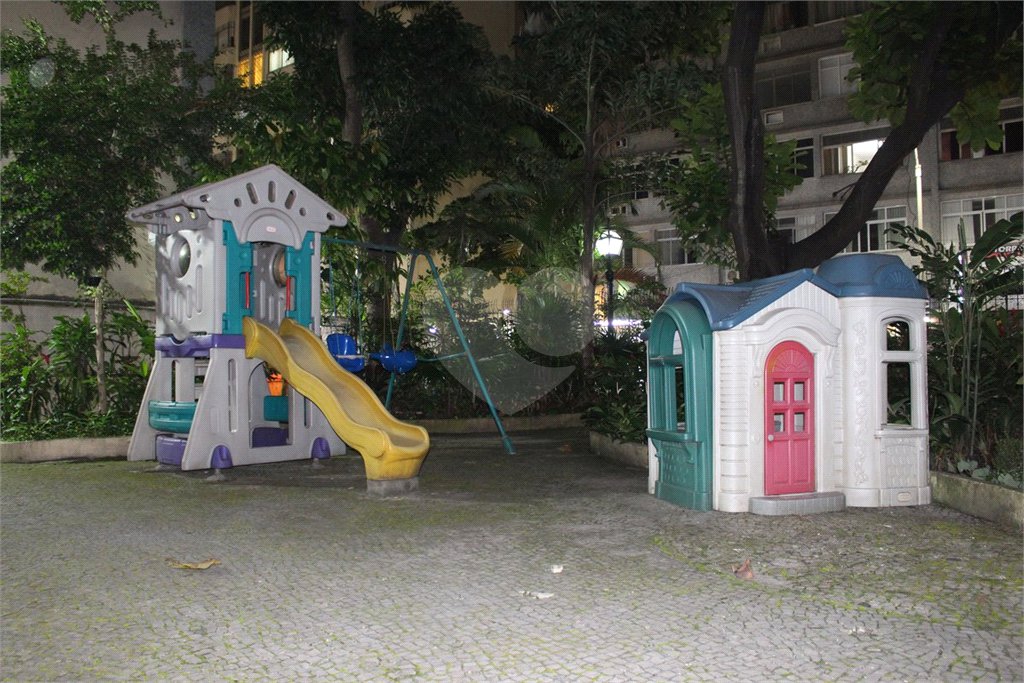 Apartamento à venda com 4 quartos, sendo 2 suítes, em Flamengo, Rio de Janeiro, RJ