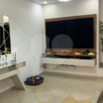 Casa Térrea à venda com 3 quartos no Centro, Poá, SP