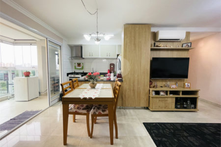 Apartamento à venda com 2 suítes em Vila Scarpelli, Santo André, SP