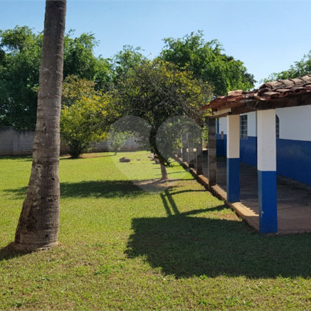 Chácara à venda com 3 quartos, sendo 1 suíte, no Centro, Araçoiaba da Serra, SP